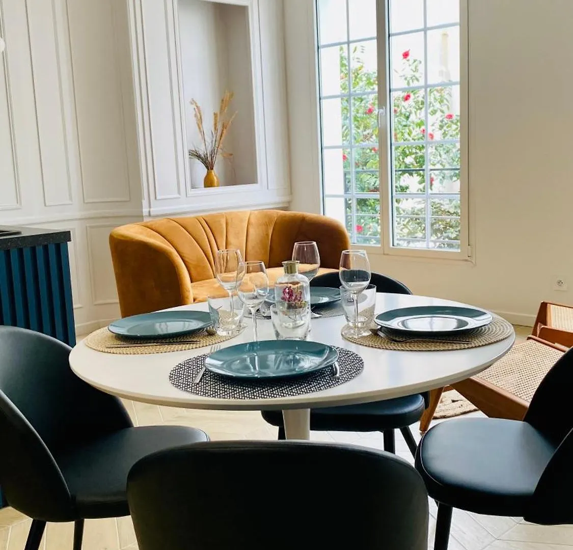 Apartment Appartement Apollinaire Au Coeur De Lorient